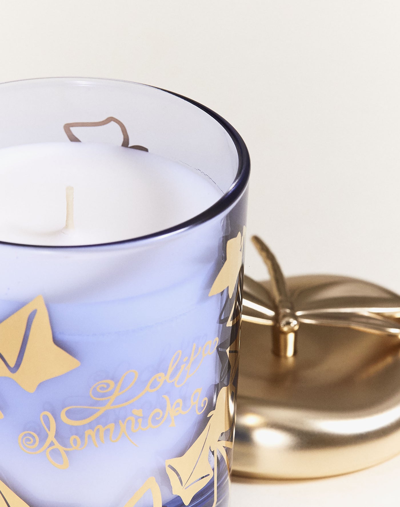 Lolita Lempicka Scented Candle 240g - Parme